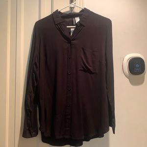 NWT Divided by H&M button down top